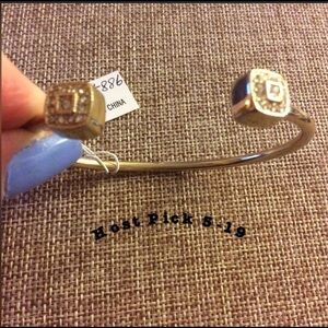 NWT Goldtone Cuff Crystal Square